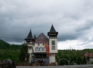 romania/transfagarasan-highway/attraction/castelul-dracula-transfagarasan