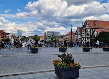 poland/bydgoszcz/attraction/spichrze-nad-brda-muzeum-okregowe-im-leona-wyczolkowskiego-w-bydgoszczy