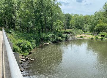 iowa/backbone-state-park/attraction/maquoketa-river-trail-access-130