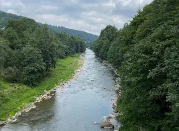 Pedestrian suspension bridge