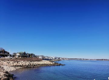 rhode-island/narragansett-bay/attraction/narragansett-sea-wall
