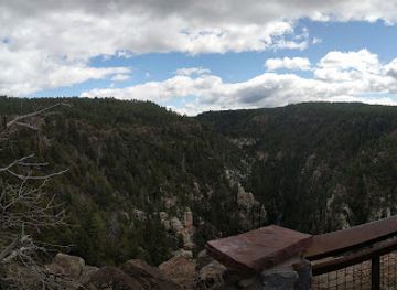 arizona/red-rock-country/attraction/oak-creek-vista