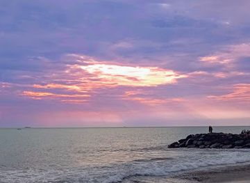 indonesia/west-sumatra/attraction/taplau-padang