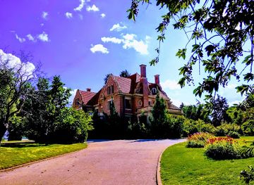 wyoming/campbell-county/attraction/trail-end-state-historic-site