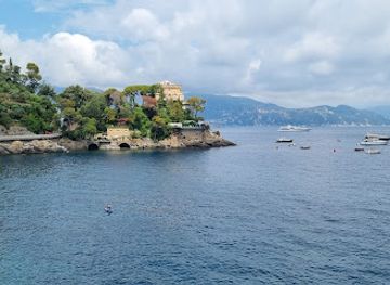 italy/portofino/attraction/baia-di-niasca
