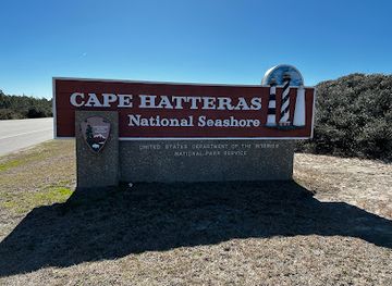 north-carolina/outer-banks/attraction/cape-hatteras-welcome-sign