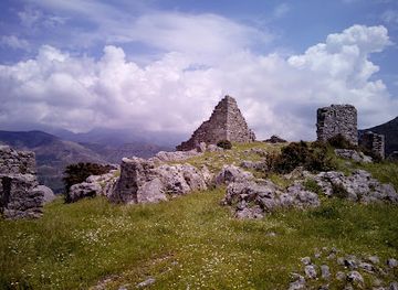 albania/razma-region/attraction/lezhe-castle