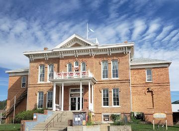 south-dakota/mount-rushmore/attraction/1881-courthouse-museum