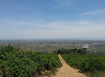 kenya/kisumu/attraction/the-deck