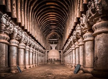 india/konkan-coast/attraction/karla-caves