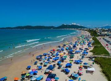 brazil/florianopolis/attraction/praia-do-mariscal