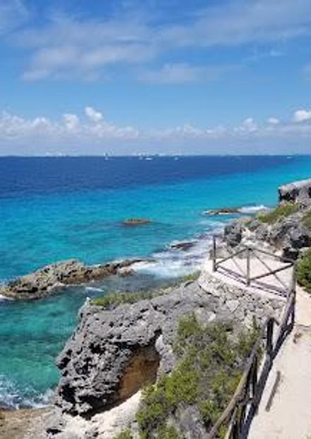 Punta Sur