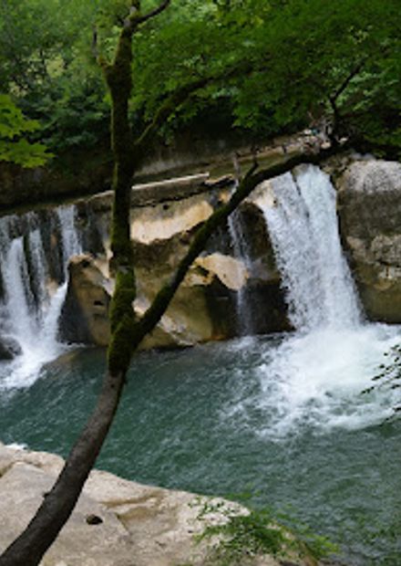 ქადაგიძის რაფი (Waterfall)