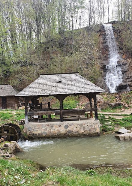 Cascada Mara