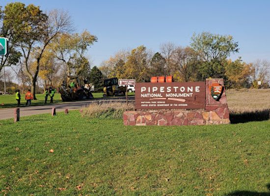 minnesota/big-woods/attraction/pipestone-national-monument