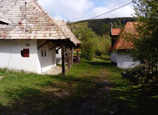 slovakia/tekov/attraction/stara-hora-sebechleby