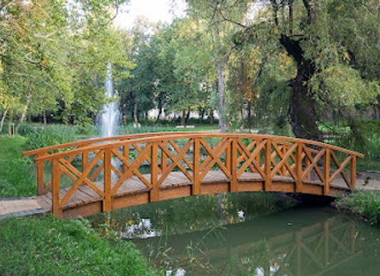 hungary/tatabanya/attraction/rehling-konrad-szobor