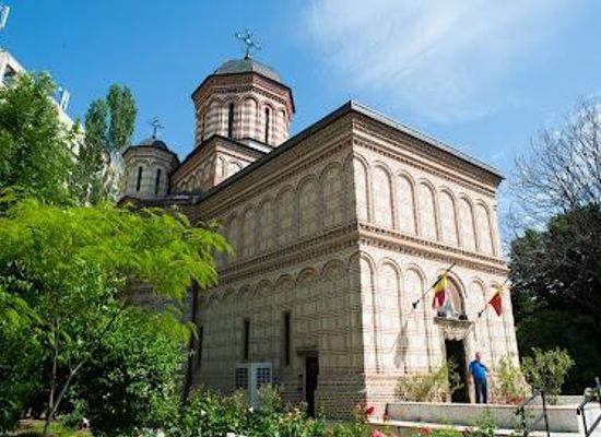 romania/bucharest/attraction/michael-the-voivode-church