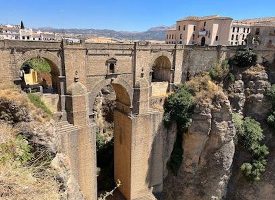 spain/ronda/attraction/puente-nuevo-centro-de-interpretacion