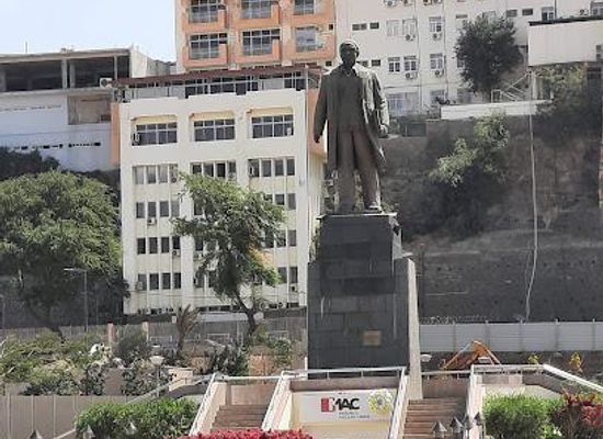 cabo-verde/praia-do-tarrafal/attraction/memorial-amilcar-cabral