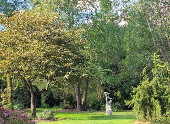 virginia/shenandoah-valley/attraction/birdsong-pleasure-garden