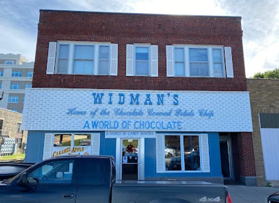 north-dakota/grand-forks/attraction/widman-s-candy-shop