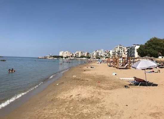 greece/chania/attraction/nea-chora-beach