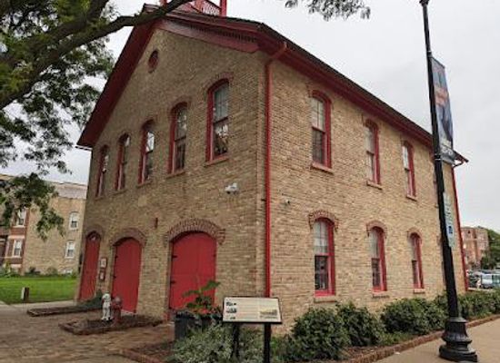 illinois/chicago/attraction/skokie-heritage-museum