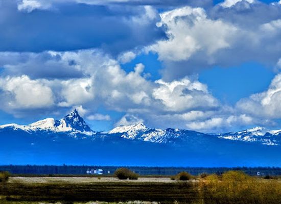 oregon/klamath-basin/attraction/klamath-marsh-national-wildlife-refuge-visitor-center