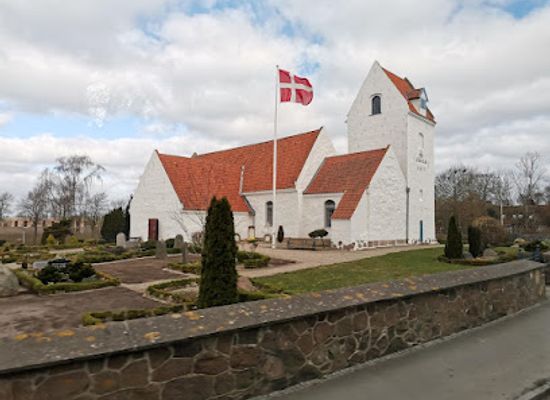 denmark/langeland/attraction/simmerbolle-church