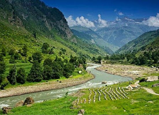 pakistan/makra-peak/attraction/kaghan-valley