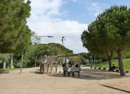 spain/barcelona/attraction/jardins-de-joan-brossa