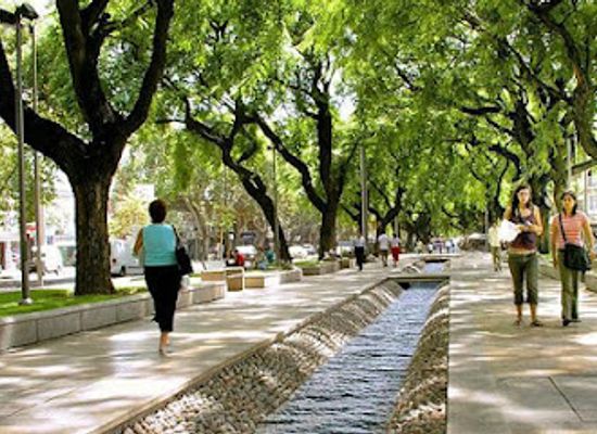 argentina/mendoza/attraction/paseo-la-alameda