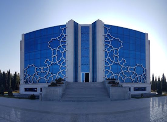 azerbaijan/ganja/attraction/nizami-ganjavi-museum