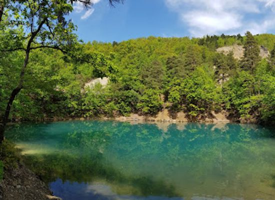 romania/salaj/attraction/lacul-albastru