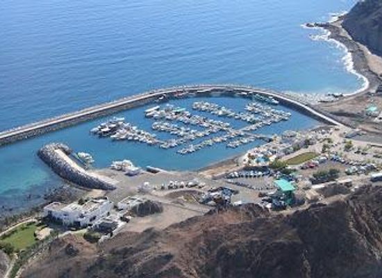 oman/muscat-governorate/attraction/marina-bandar-al-rowdha