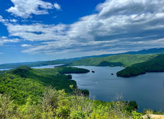 south-carolina/caesars-head-state-park/attraction/jocassee-gorges-wilderness-area