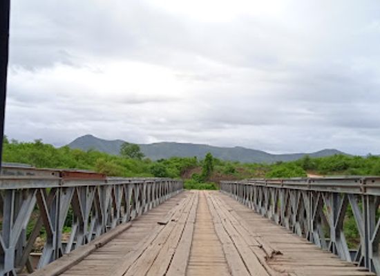 malawi/southern-region/attraction/lisungwi-bridge