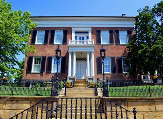 ohio/hocking-hills/attraction/decorative-arts-center-of-ohio