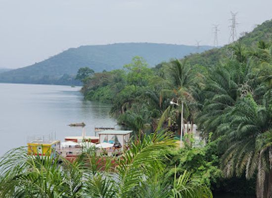ghana/sefwi/attraction/adomi-adome-bridge