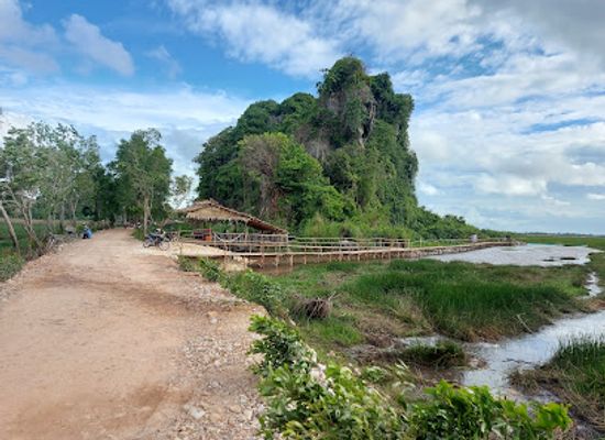 cambodia/kep-province/attraction/phnom-tuk-thom