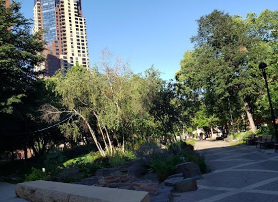 minnesota/saint-paul/downtown-st-paul/attraction/mears-park