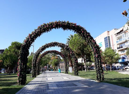 turkiye/izmir/buca/attraction/guzelyali-park