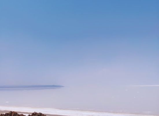 india/rann-of-kutch/attraction/road-through-heaven