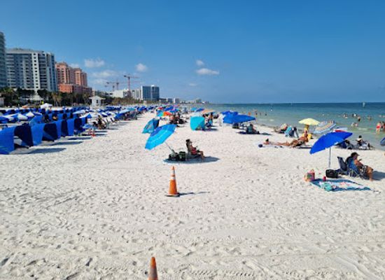 florida/clearwater/attraction/bungee-trampoline-at-pier-60