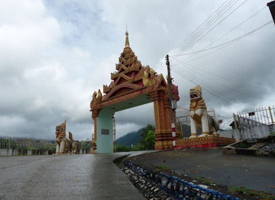 laos/golden-triangle/attraction/tachileik-shwedagon-pagoda