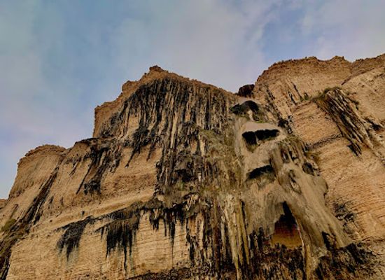 oman/dhofar-region/attraction/natif-waterfalls