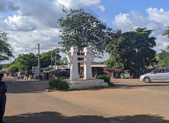 togo/savanes-region/attraction/monument-dit-ancienne-douane