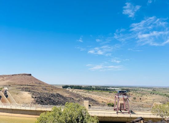 namibia/namaland/attraction/naute-dam-keetmanshoop-namibia
