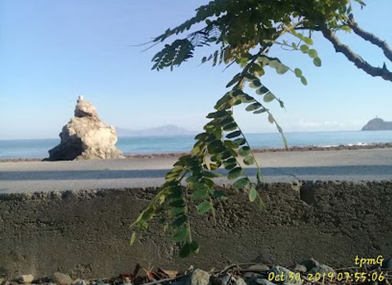 timor-leste/manatuto/attraction/fatuk-bandeira
